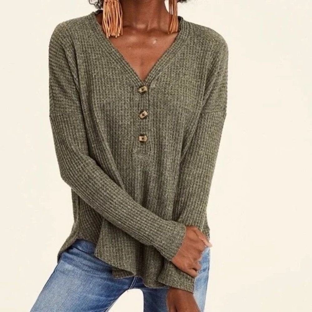 AMERICAN EAGLE Women's Soft & Sexy Plush Waffle Henley Top Green Size Large
